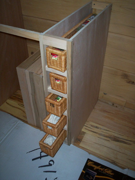 Hand Crafted Soild Wood Kitchen Cabinet Spice Rack: Cowell