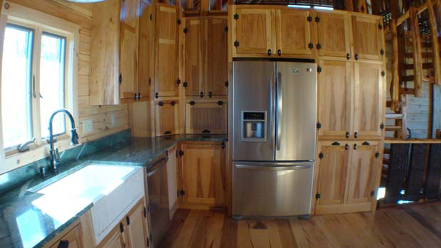 Hand Crafted Solid Hickory Kitchen Cabinets: Izzo