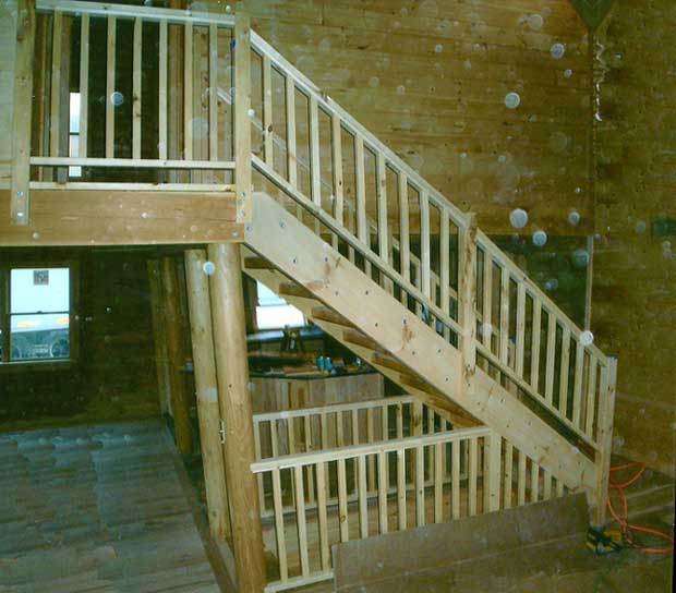 Hand Crafted Solid Pine Straight Staircase: Radar